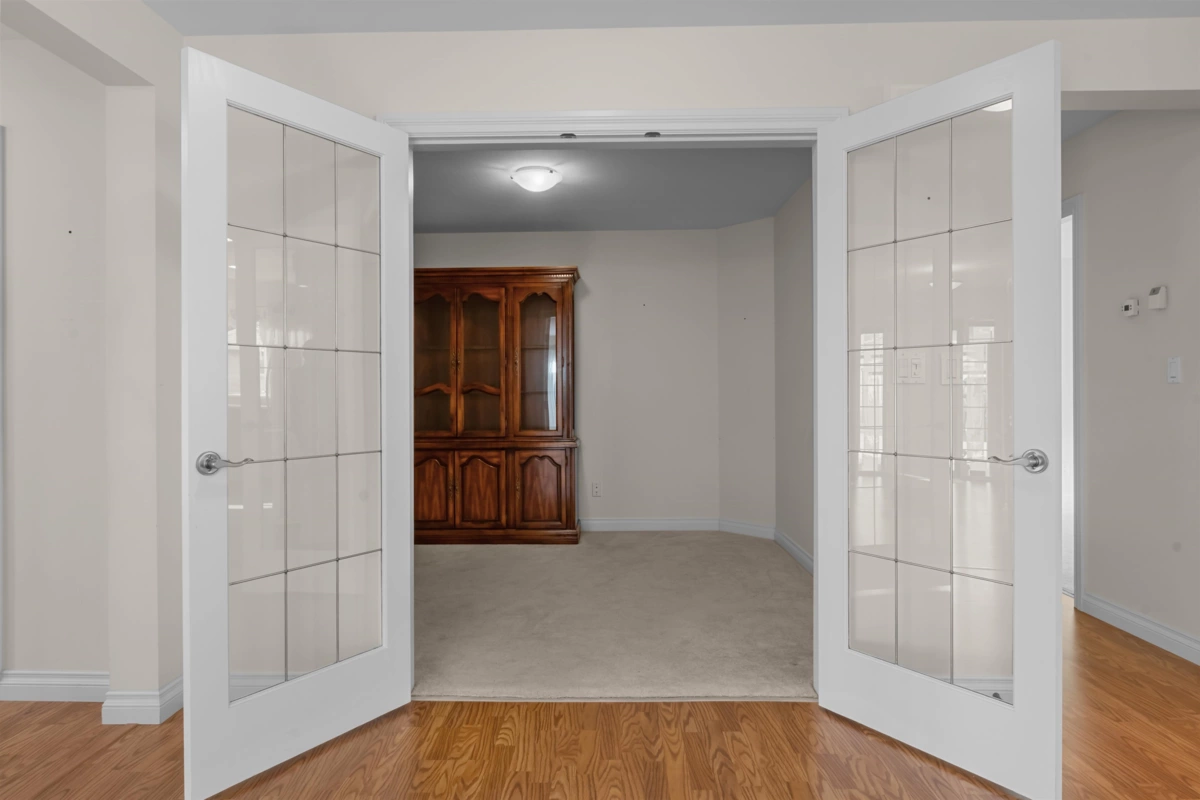 Bedroom 2 Photo of 194 46000 Thomas Road, Chilliwack, BC
