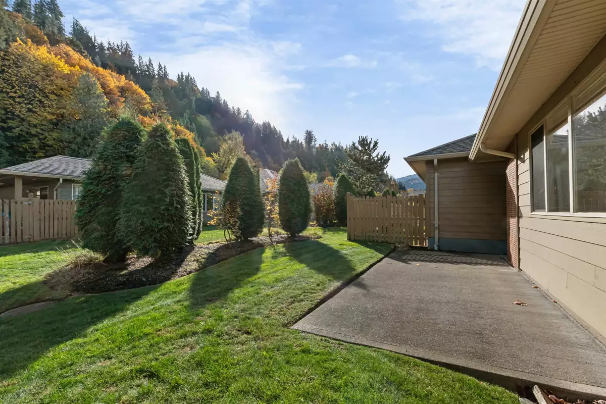 Outdoor Deck Photo of 194 46000 Thomas Road, Chilliwack, BC