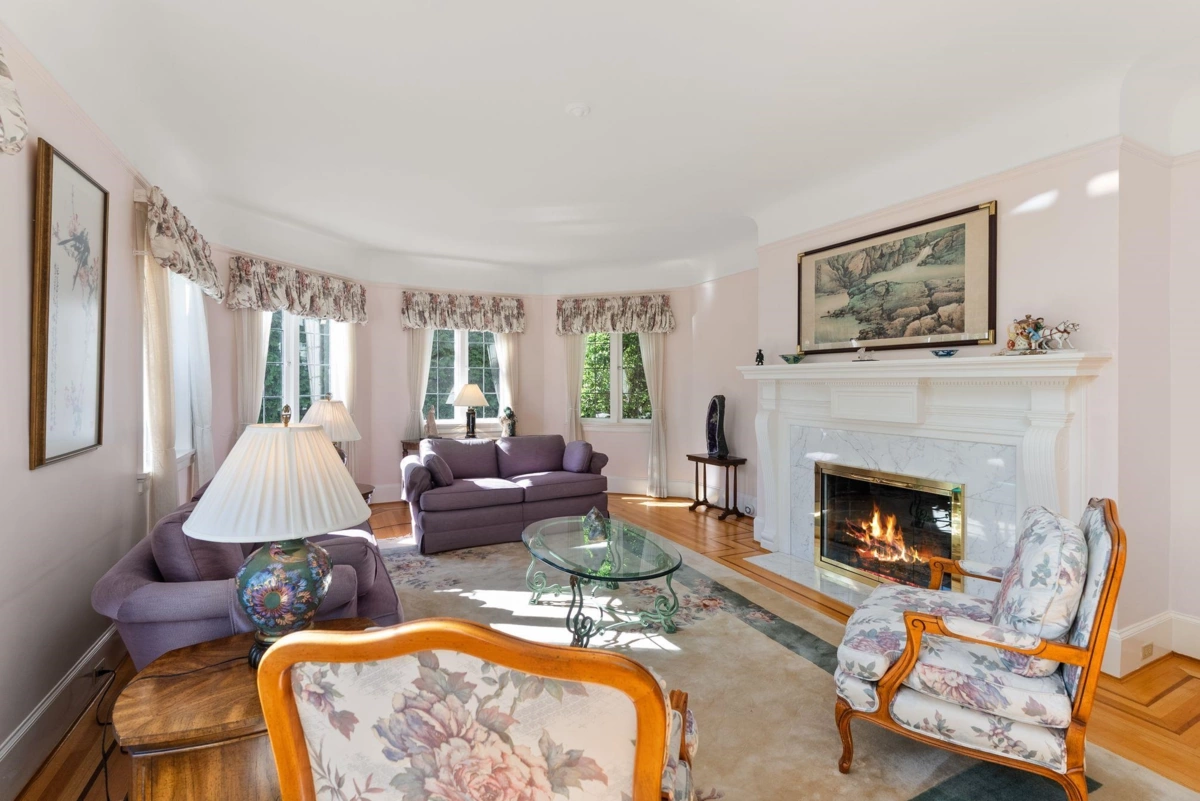 Bedroom 2 Photo of 1537 W 40th Avenue, Vancouver, BC