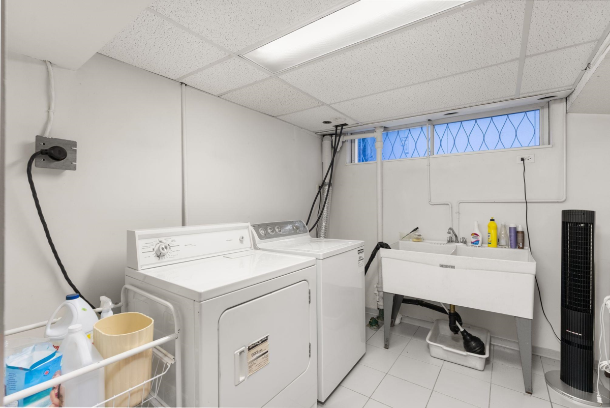 Fitness Center Photo Near 1537 W 40th Avenue, Vancouver, BC