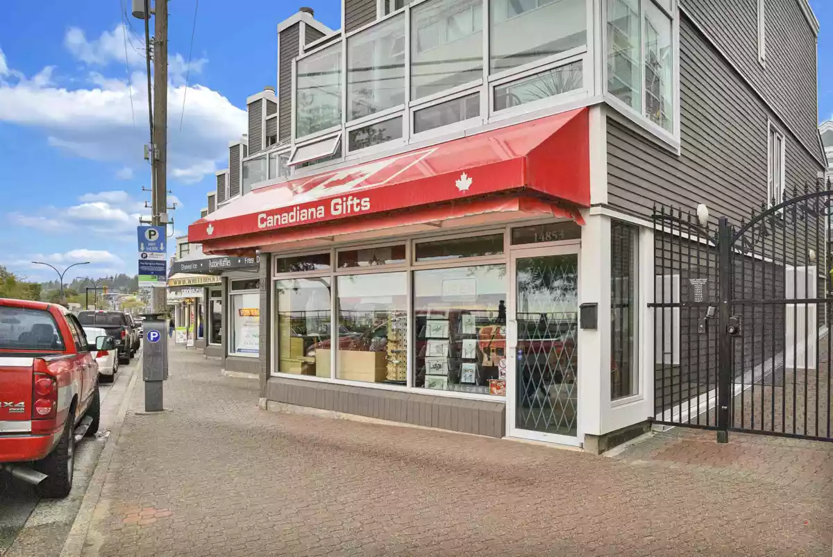 Basement Recreation Room Photo of 15824 Tulip Drive, Surrey, BC