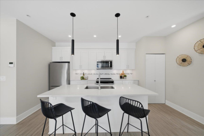 305 22335 Mcintosh Avenue, Maple Ridge, BC