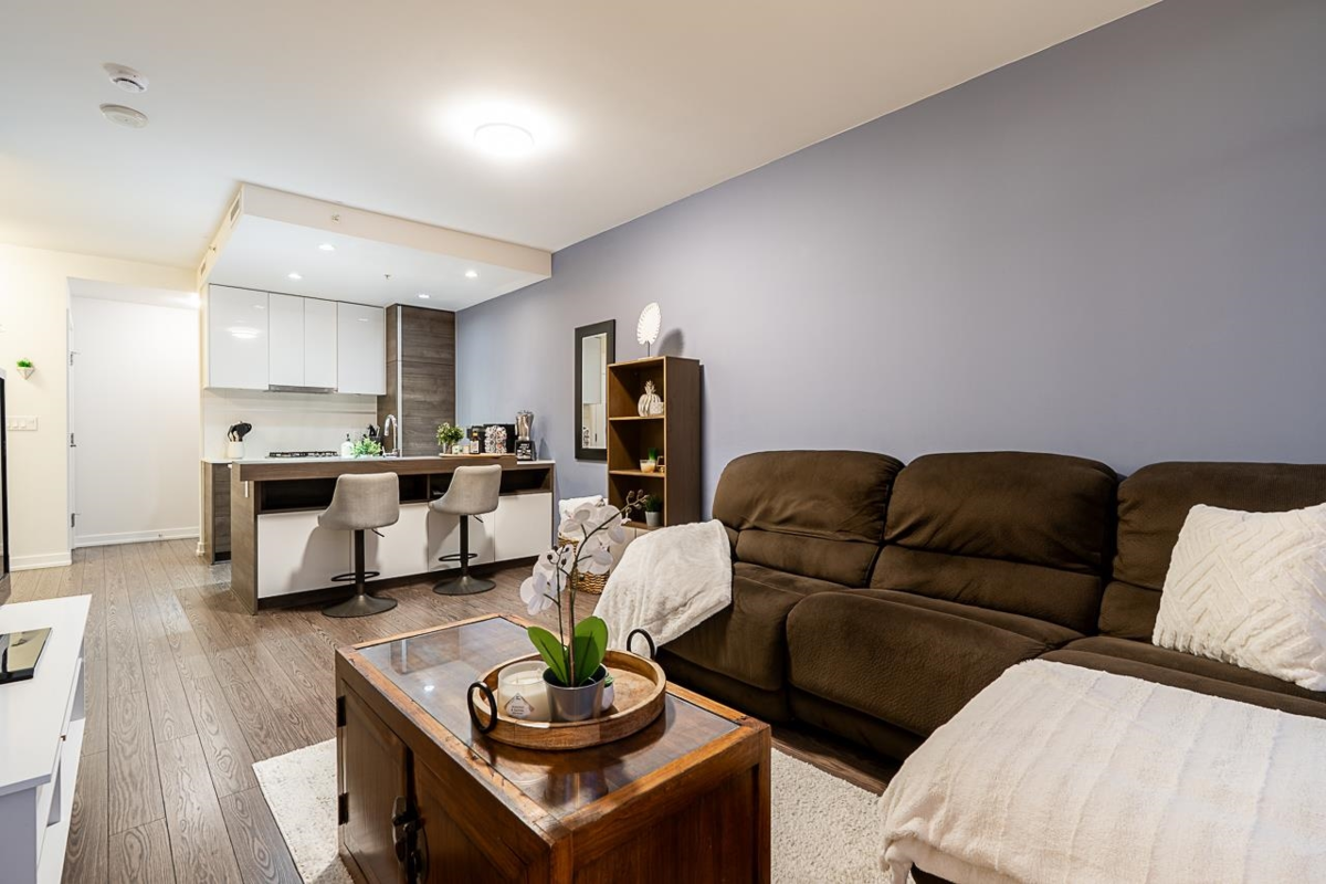 Bedroom 2 Photo of 2910 4688 Kingsway, Burnaby, BC