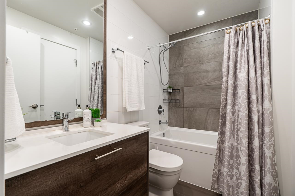 Breakfast Nook Photo of 2910 4688 Kingsway, Burnaby, BC