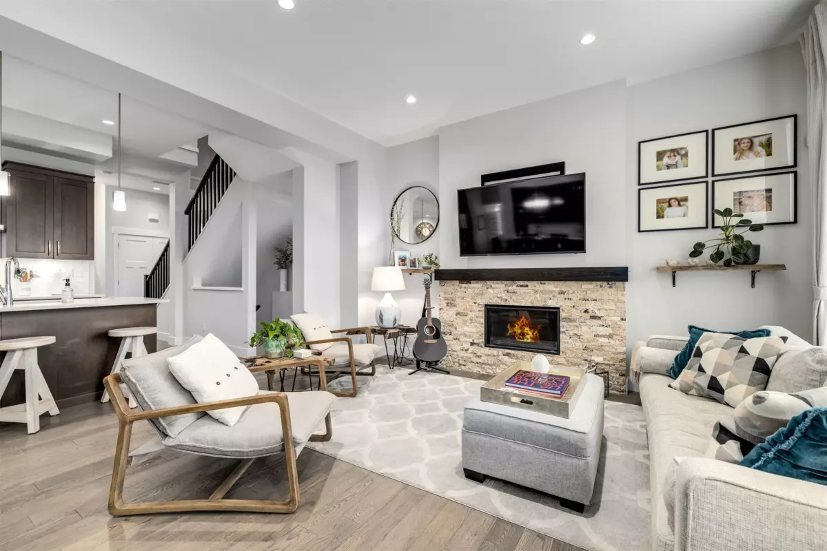 Kitchen Photo of 2115 166 Street, Surrey, BC