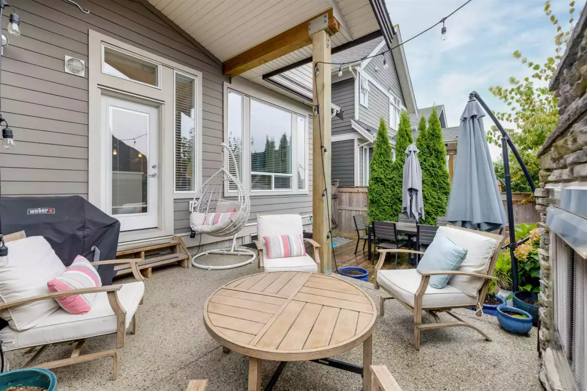 Neighborhood Park Photo Near 2115 166 Street, Surrey, BC