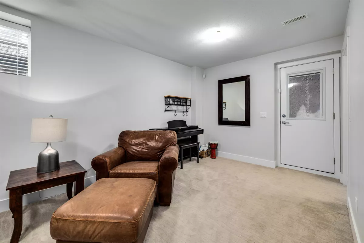 Outdoor Deck Photo of 2115 166 Street, Surrey, BC