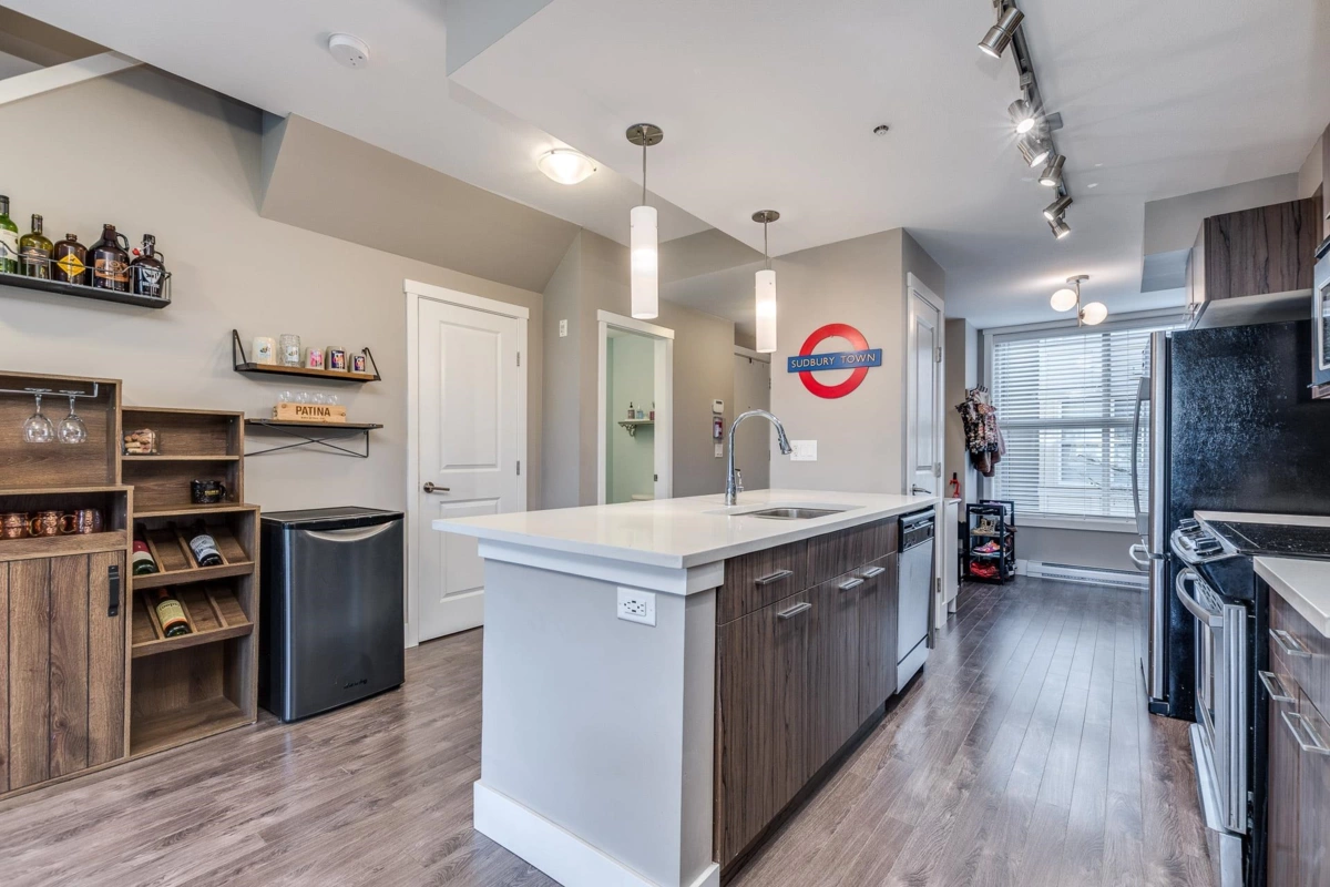 Kitchen Photo of 208 2110 Rowland Street, Port Coquitlam, BC