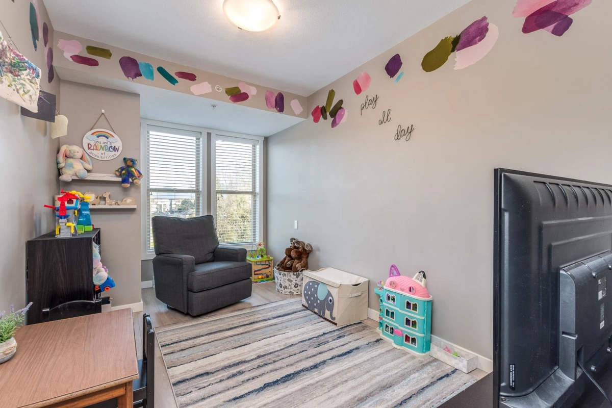 Office / Den Photo of 208 2110 Rowland Street, Port Coquitlam, BC