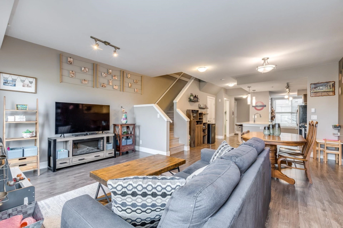 Pantry Photo of 208 2110 Rowland Street, Port Coquitlam, BC