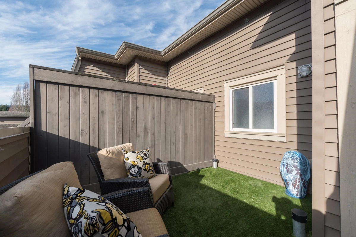 Swimming Pool Photo of 208 2110 Rowland Street, Port Coquitlam, BC