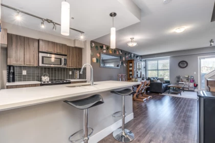 208 2110 Rowland Street, Port Coquitlam, BC, Port Coquitlam — Townhouse for sale
