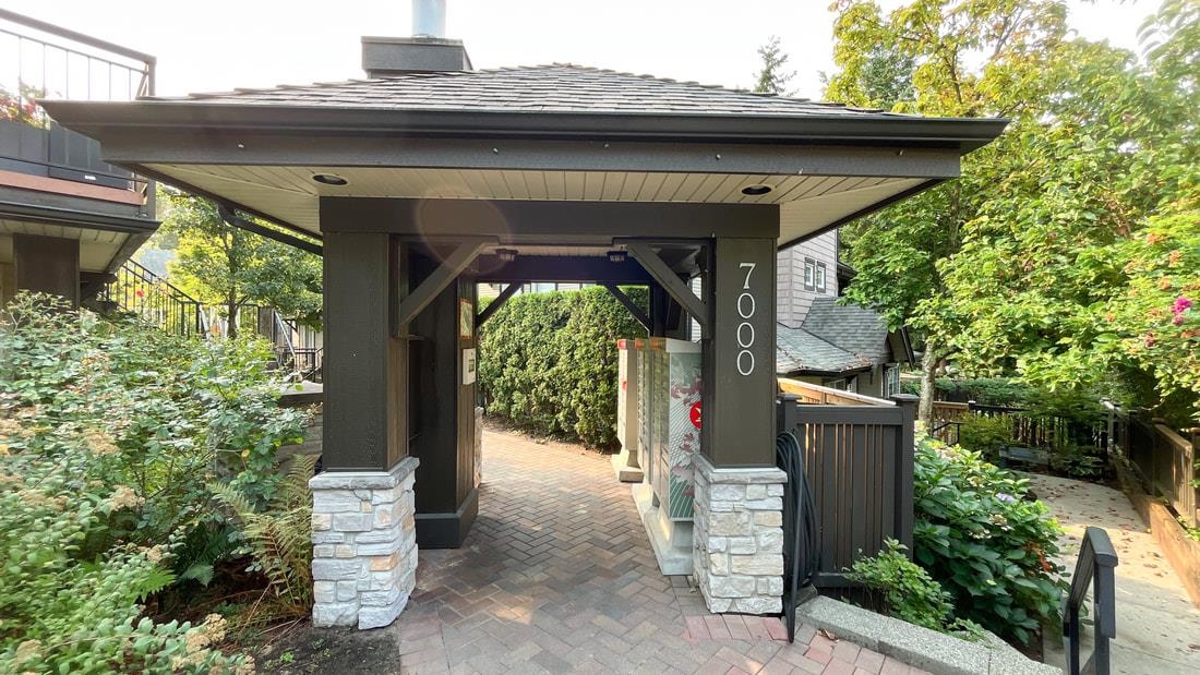 Mudroom Photo of 312 7000 21 Avenue, Burnaby, BC