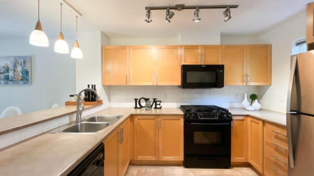 Primary Bedroom Photo of 312 7000 21 Avenue, Burnaby, BC