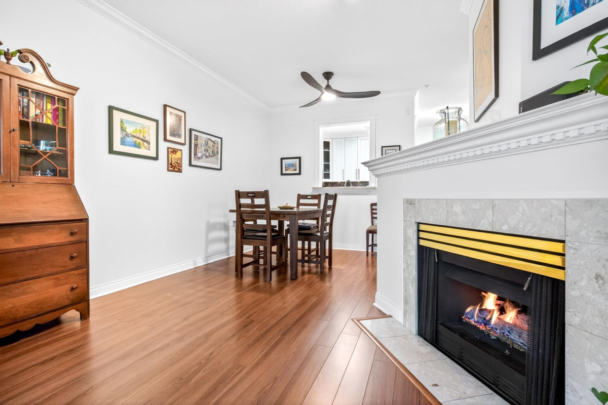 Walk-In Closet Photo of 220 2995 Princess Crescent, Coquitlam, BC