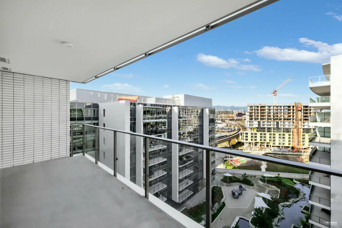 Breakfast Nook Photo of 1215 8611 Hazelbridge Way, Richmond, BC