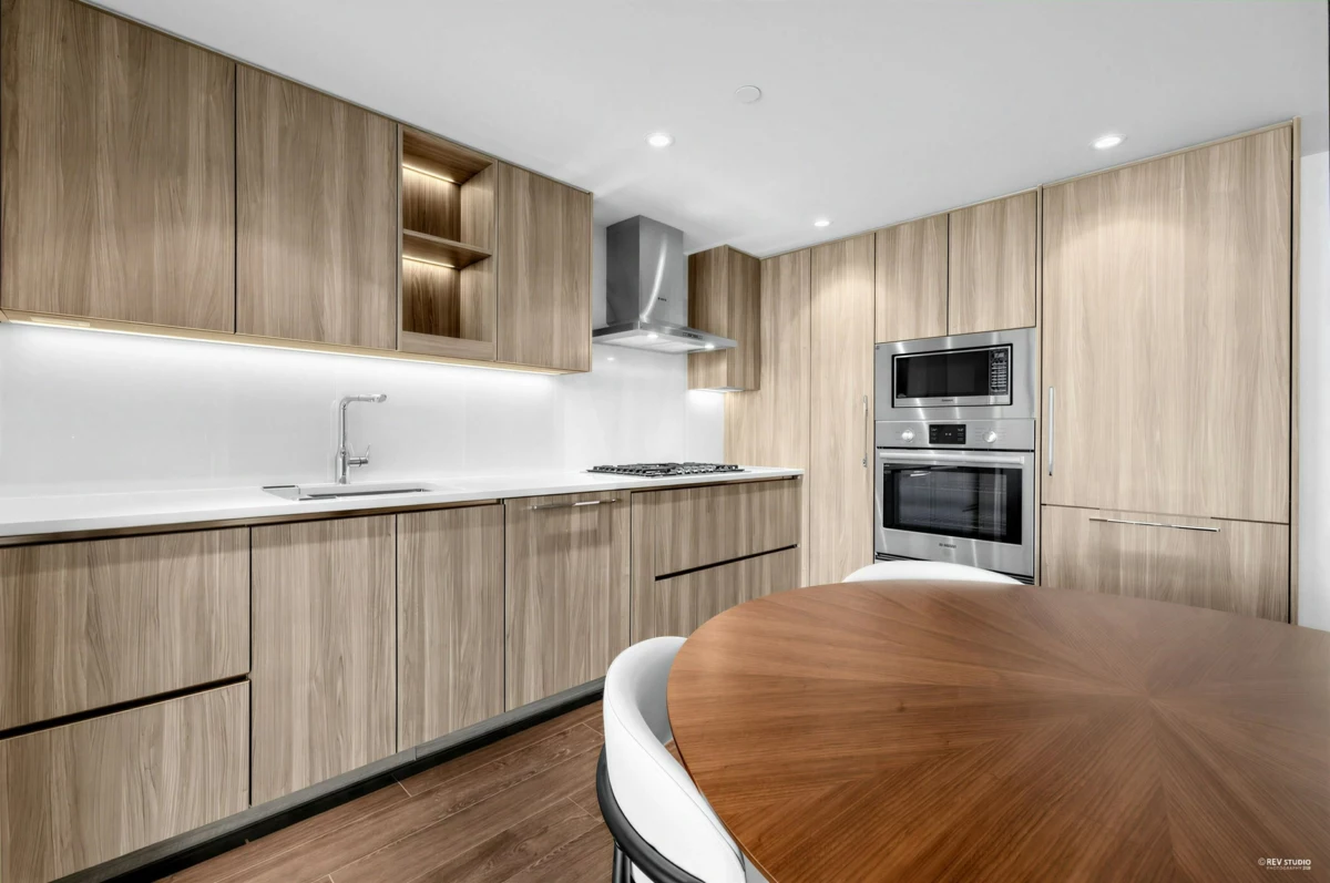 Dining Area Photo of 1215 8611 Hazelbridge Way, Richmond, BC