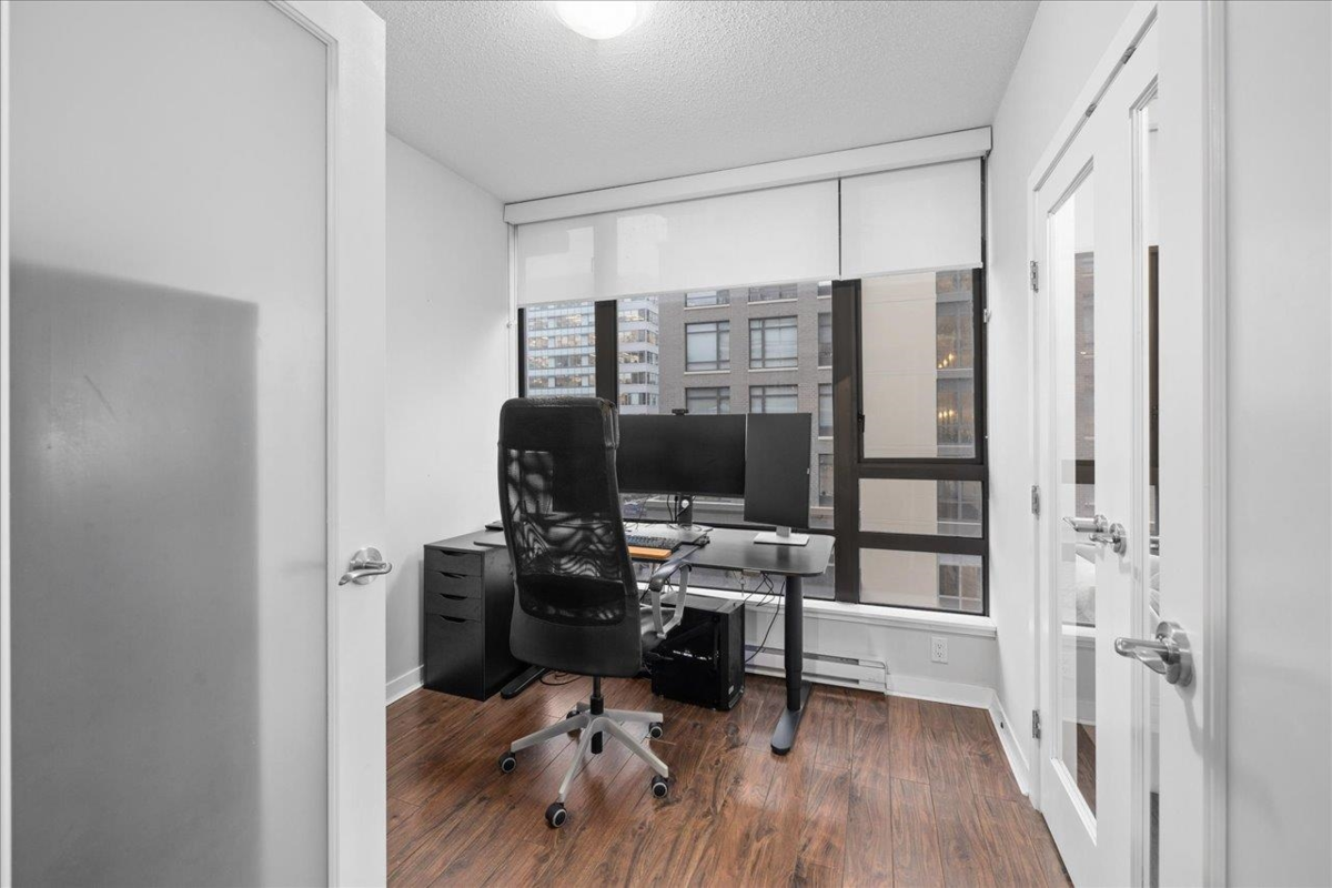 Entry Foyer Photo of 303 110 Brew Street, Port Moody, BC