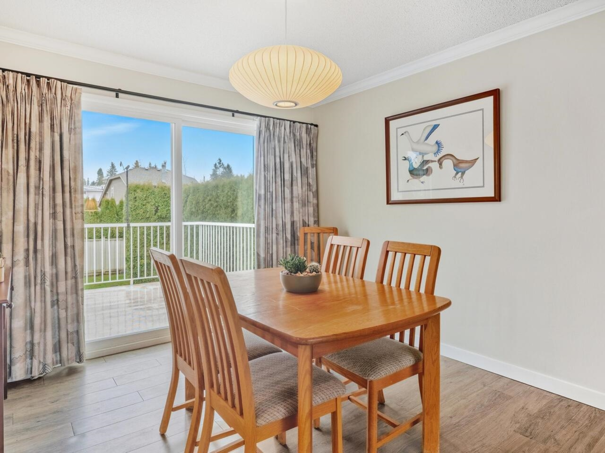 Breakfast Nook Photo of 8884 Hadden Street, Langley, BC