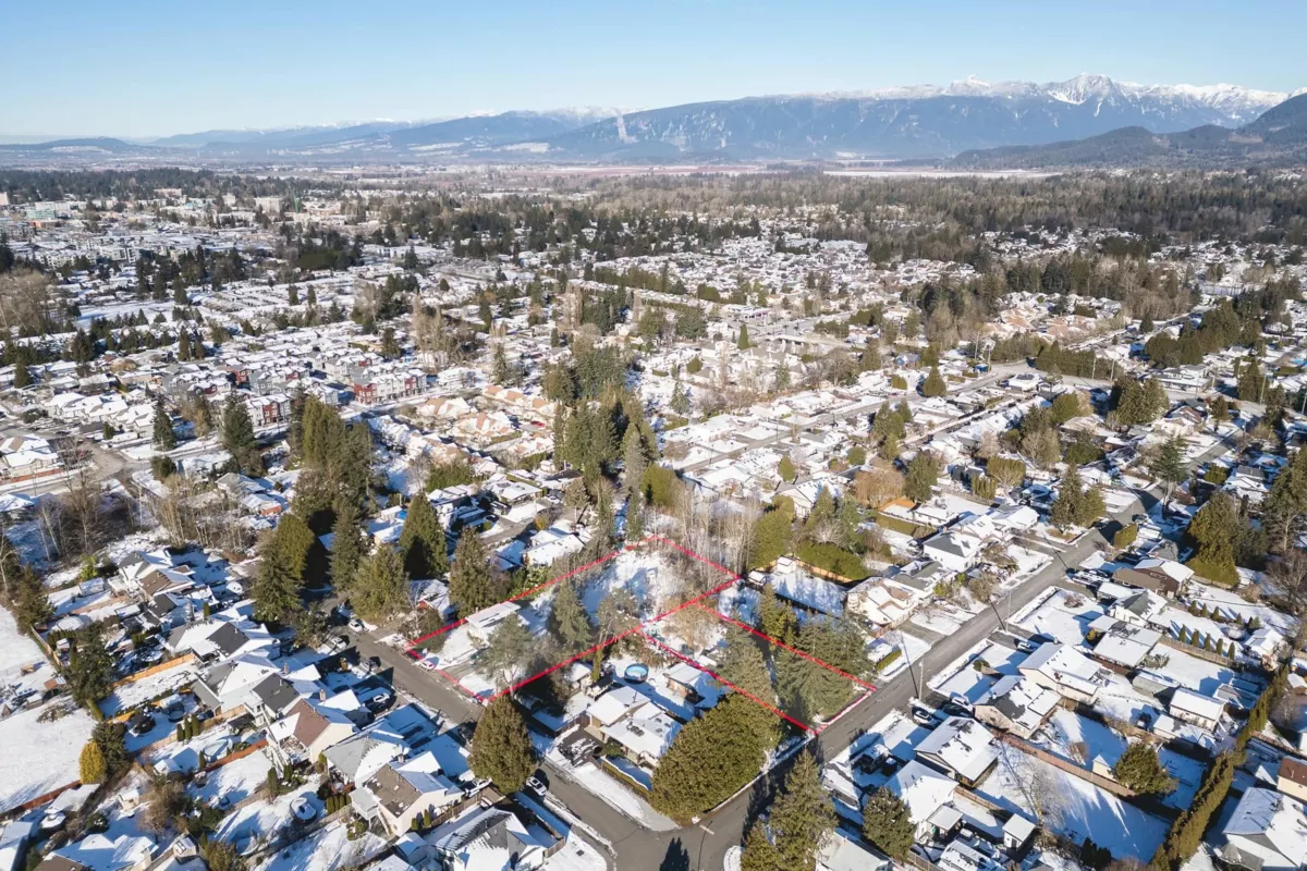 Pantry Photo of 11821 Glenhurst Street, Maple Ridge, BC