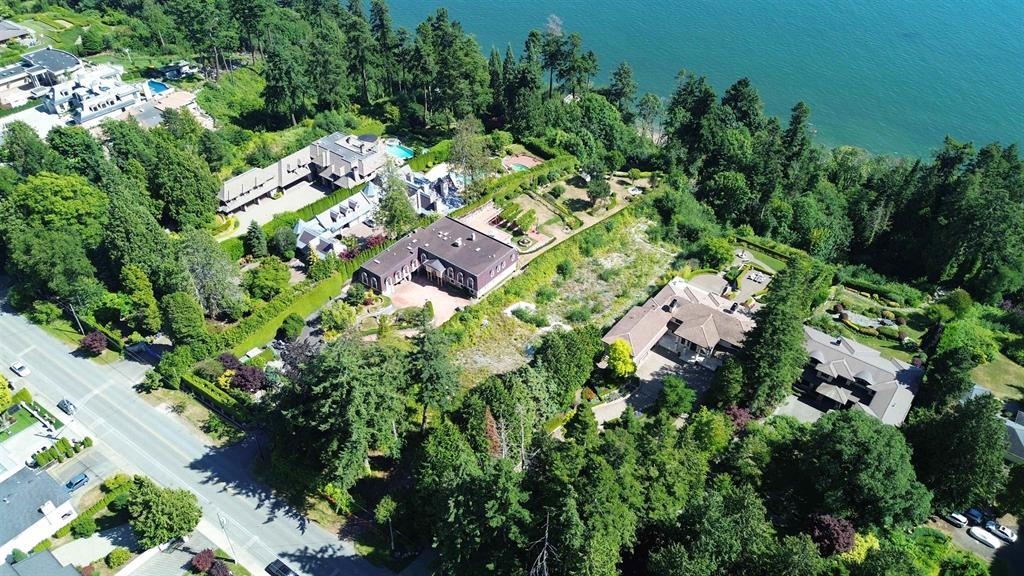 Outdoor Patio Photo of 13752 Marine Drive, White Rock, BC
