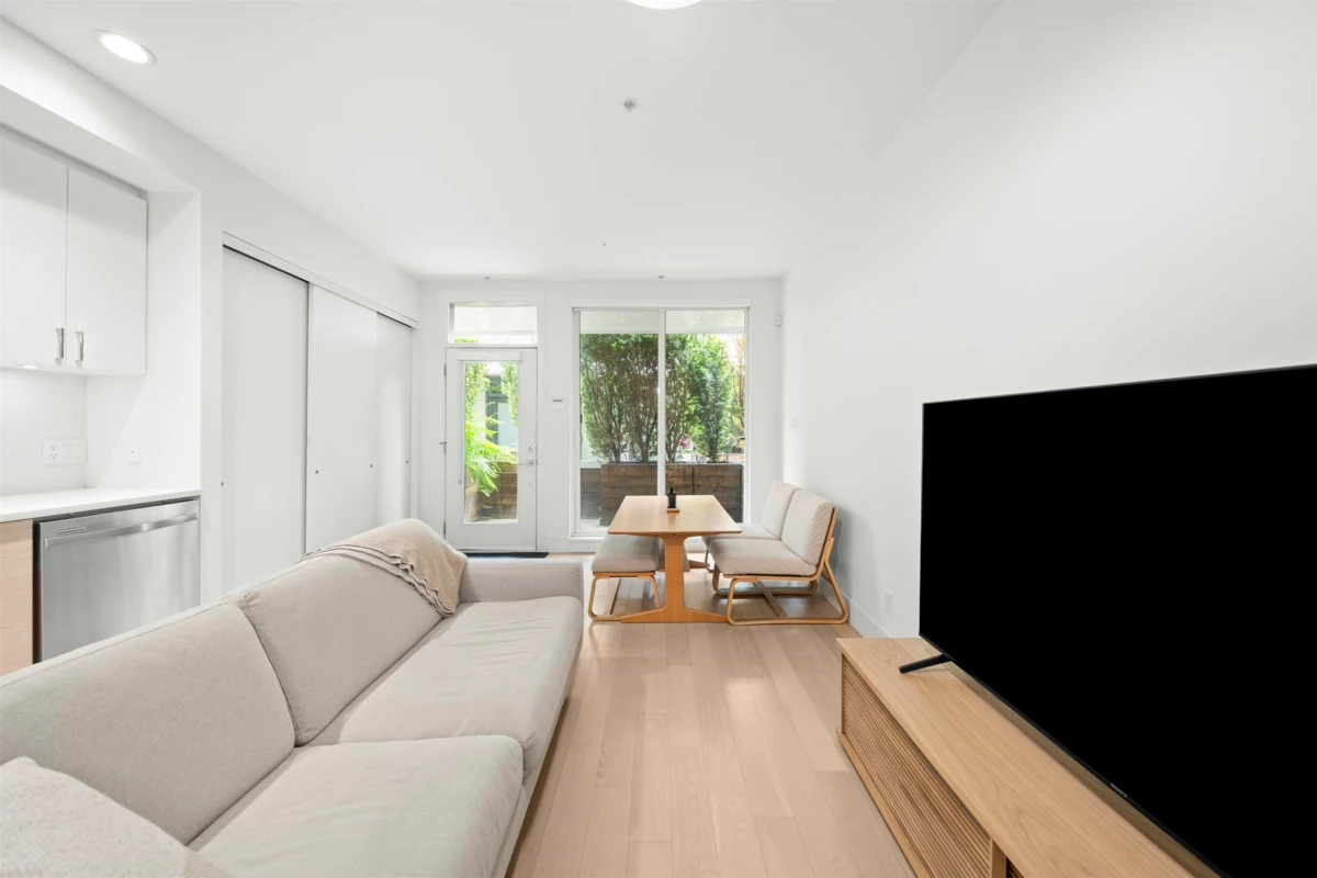 Bedroom 3 Photo of 1419 E 1st Avenue, Vancouver, BC