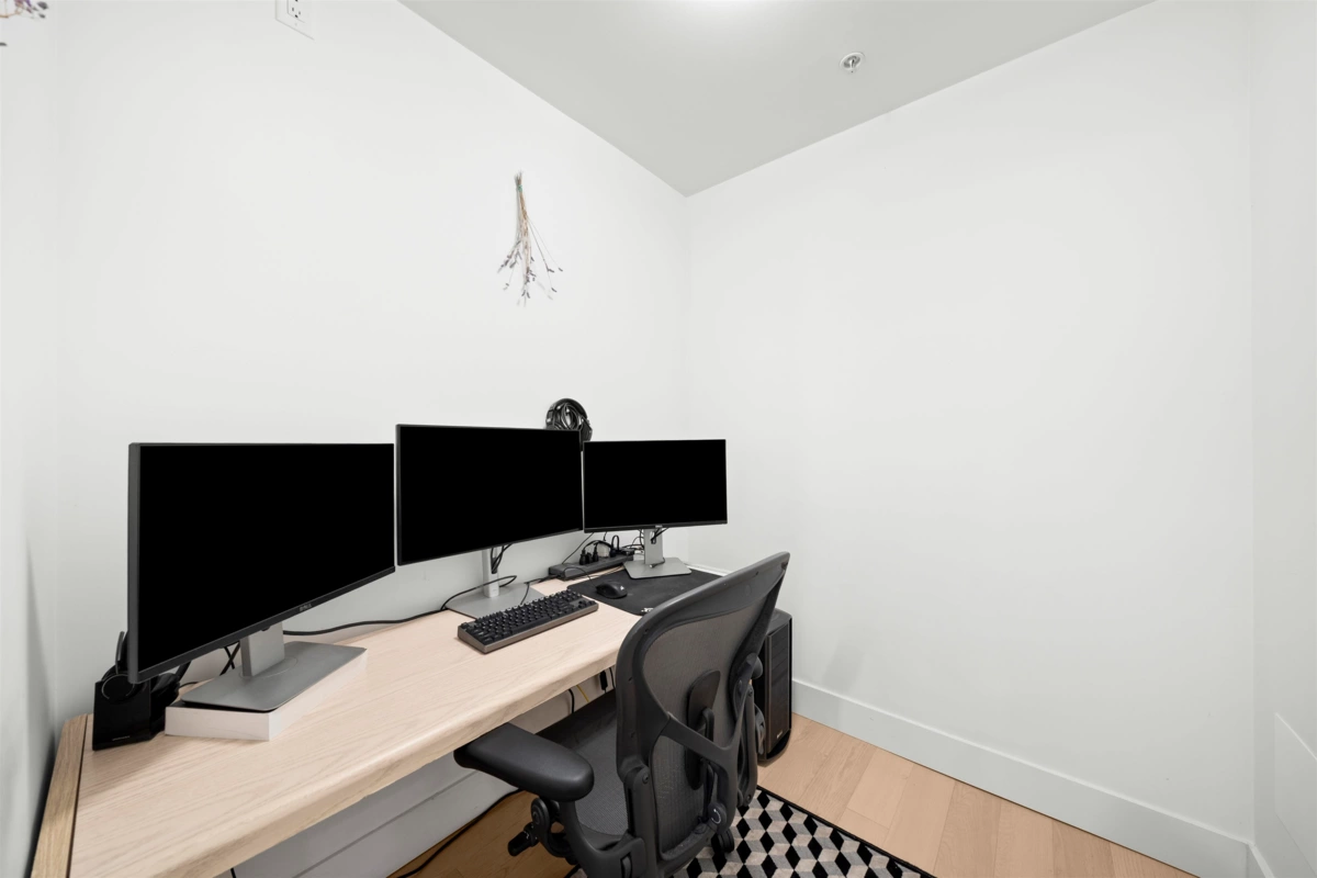 Guest Bathroom Photo of 1419 E 1st Avenue, Vancouver, BC