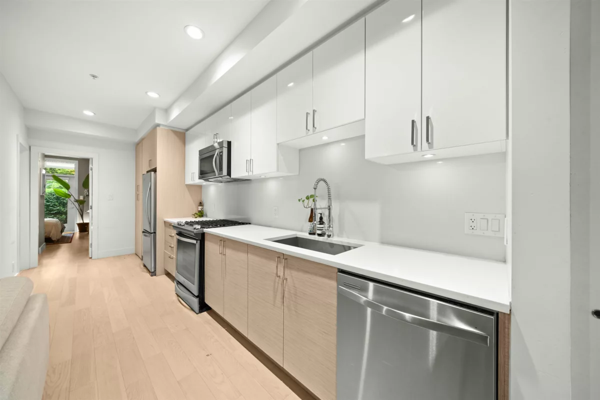 Primary Bedroom Photo of 1419 E 1st Avenue, Vancouver, BC