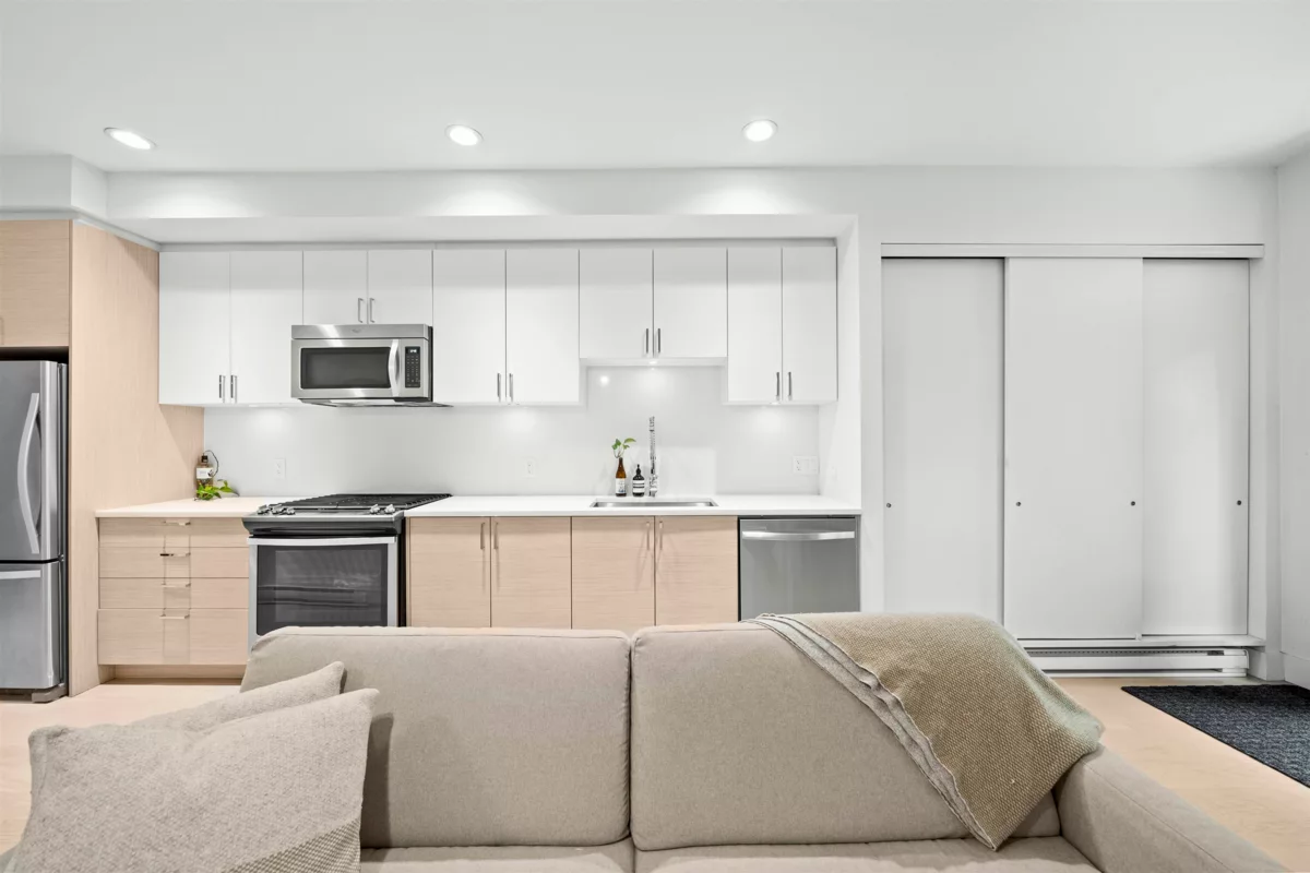 Walk-In Closet Photo of 1419 E 1st Avenue, Vancouver, BC