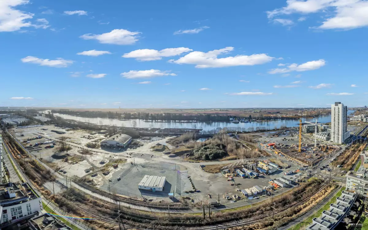 Entry Foyer Photo of 2306 3538 Sawmill Crescent, Vancouver, BC