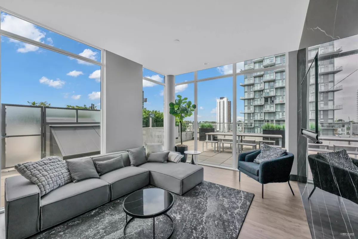 Hot Tub / Spa Photo of 2306 3538 Sawmill Crescent, Vancouver, BC