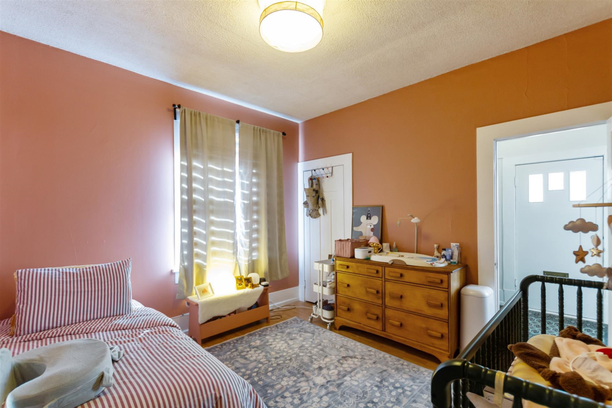 Primary Bedroom Photo of 1925 Adanac Street, Vancouver, BC