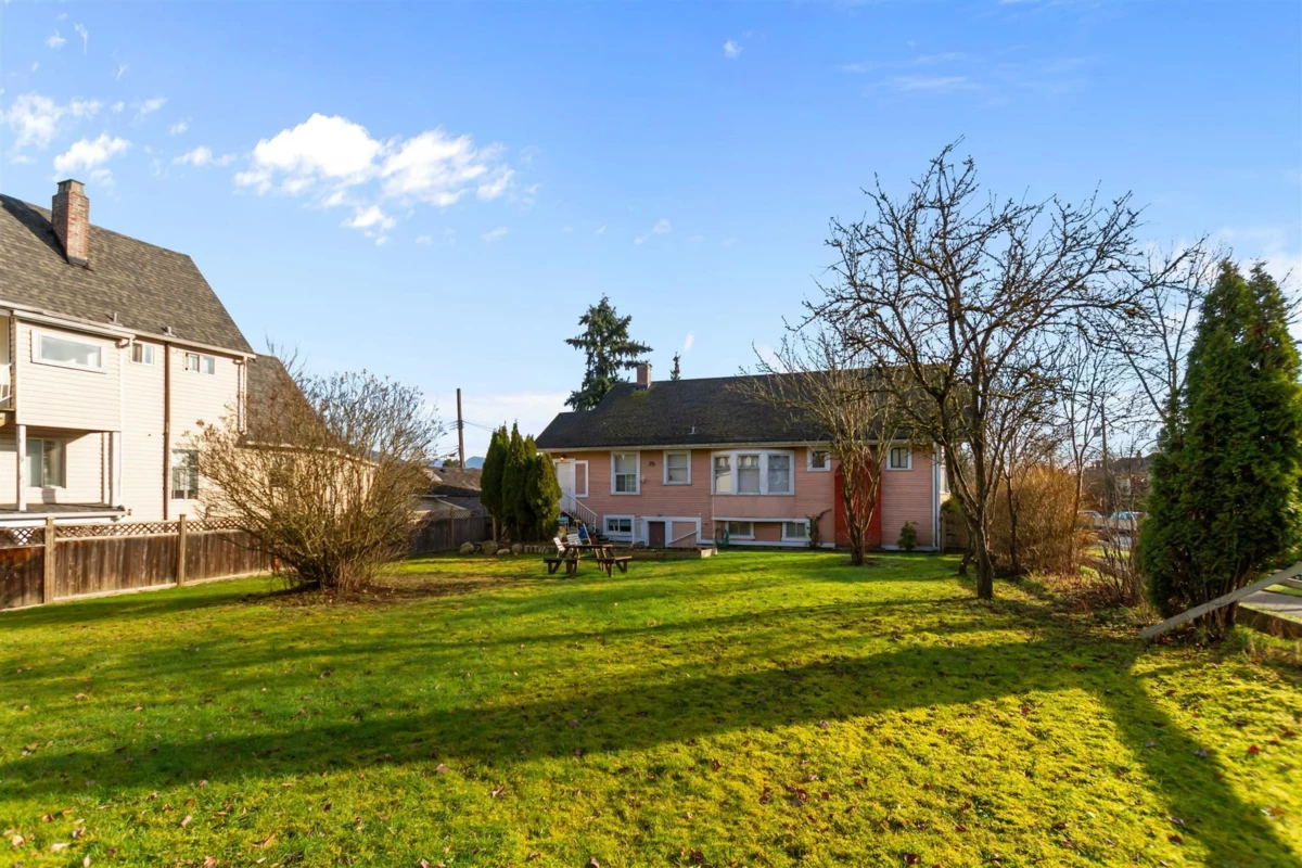 Staircase Photo of 1925 Adanac Street, Vancouver, BC