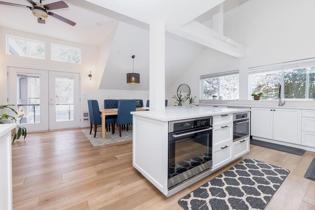 Hallway Photo of 6251 Jasper Road, Sechelt, BC
