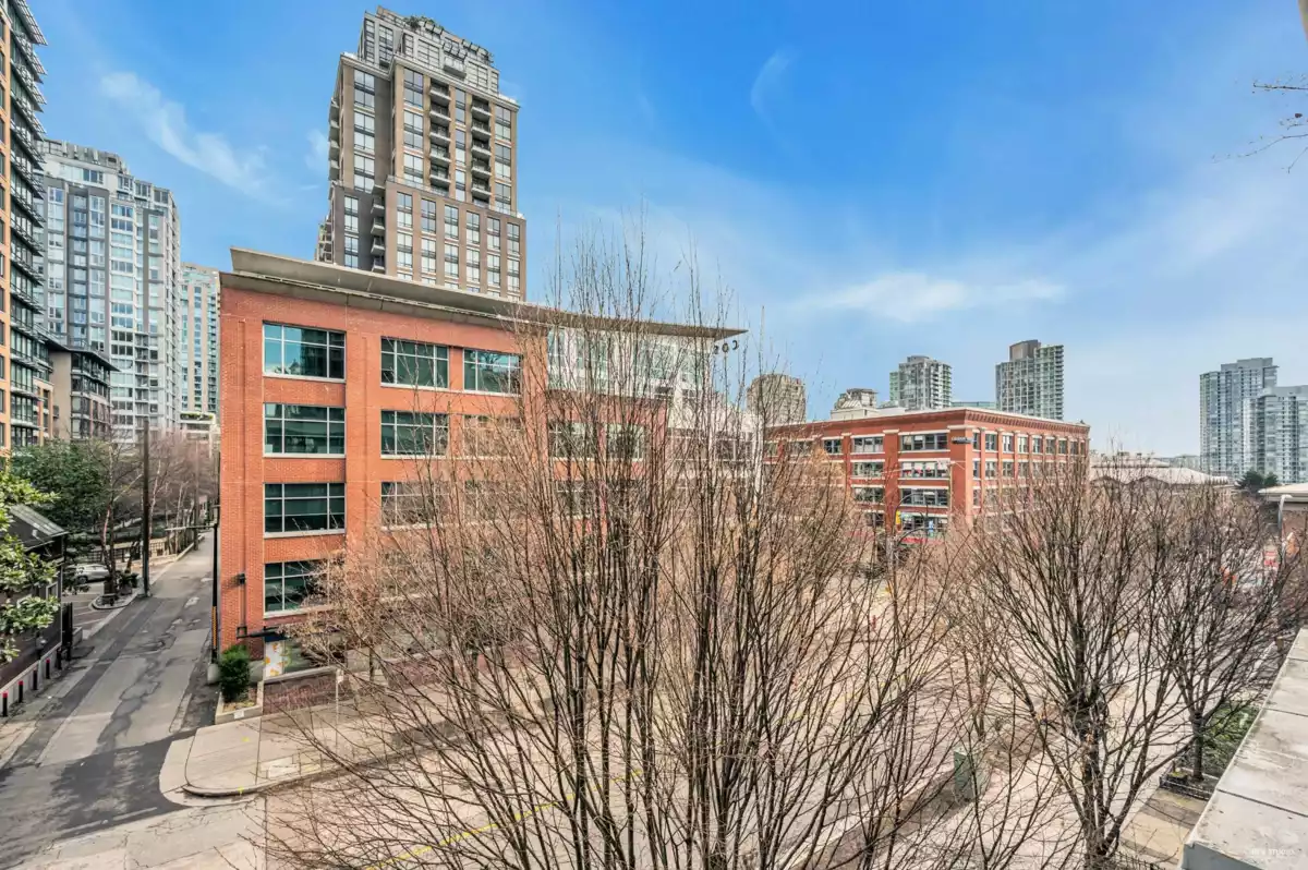 Front Yard Photo of 406 1133 Homer Street, Vancouver, BC