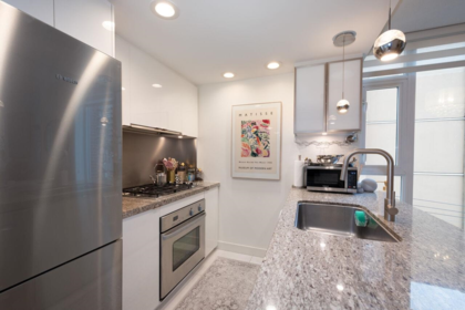 Entry Foyer Photo of 406 1133 Homer Street, Vancouver, BC