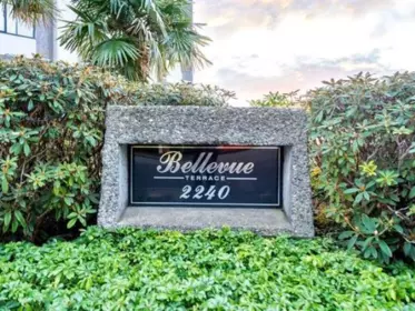 1401 2240 Bellevue Avenue, West Vancouver, BC, West Vancouver — Apartment/Condo for sale