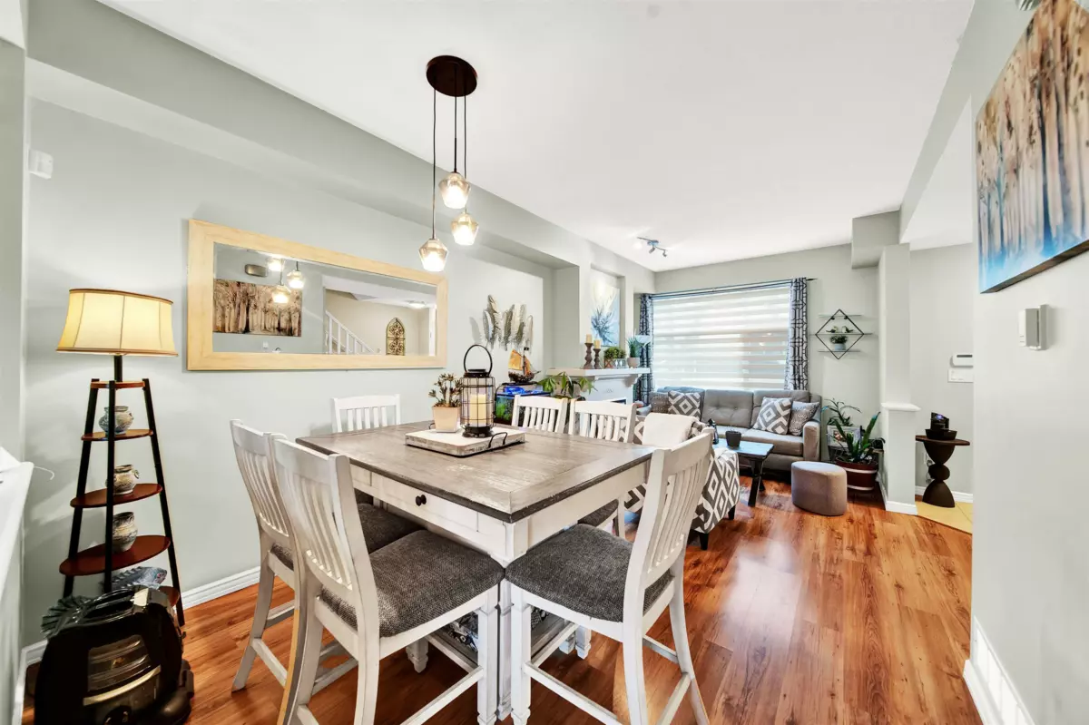 Breakfast Nook Photo of 74 6465 184a Street, Surrey, BC