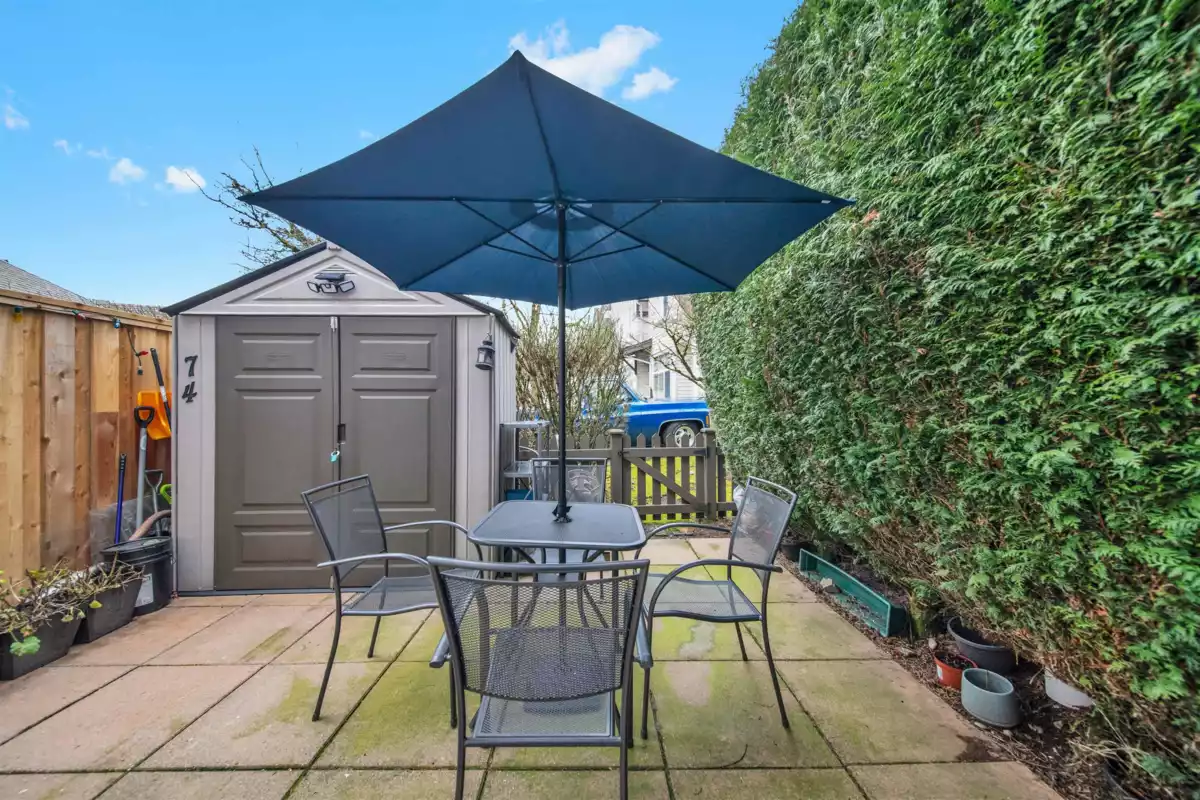 Front Yard Photo of 74 6465 184a Street, Surrey, BC