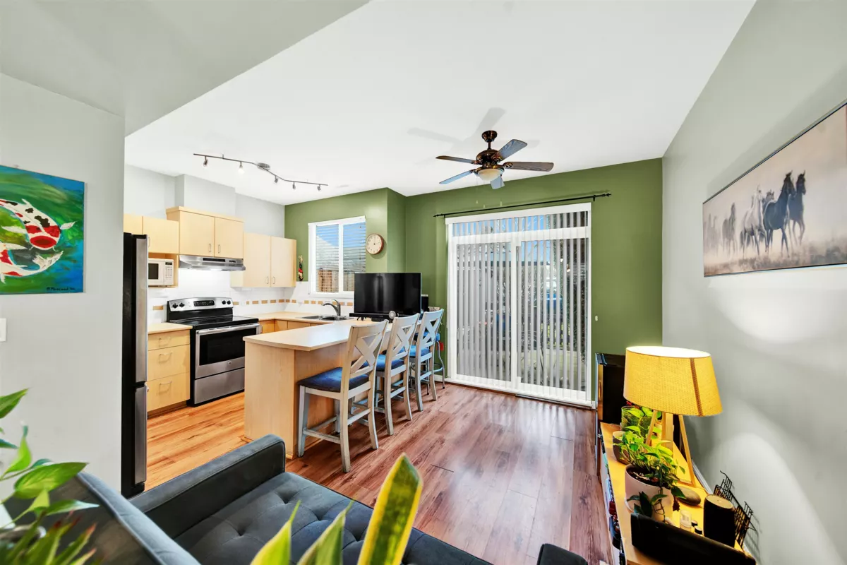 Primary Bathroom Photo of 74 6465 184a Street, Surrey, BC