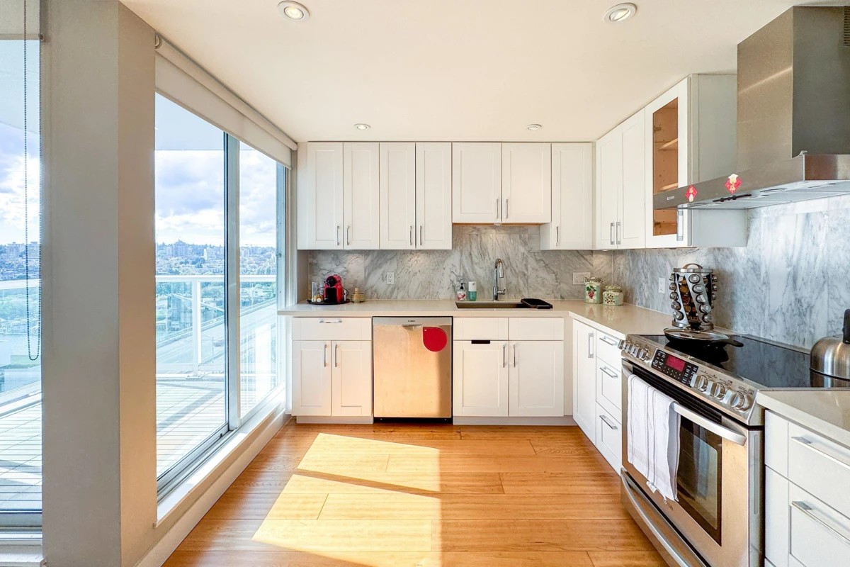 Guest Bathroom Photo of 2207 1500 Howe Street, Vancouver, BC
