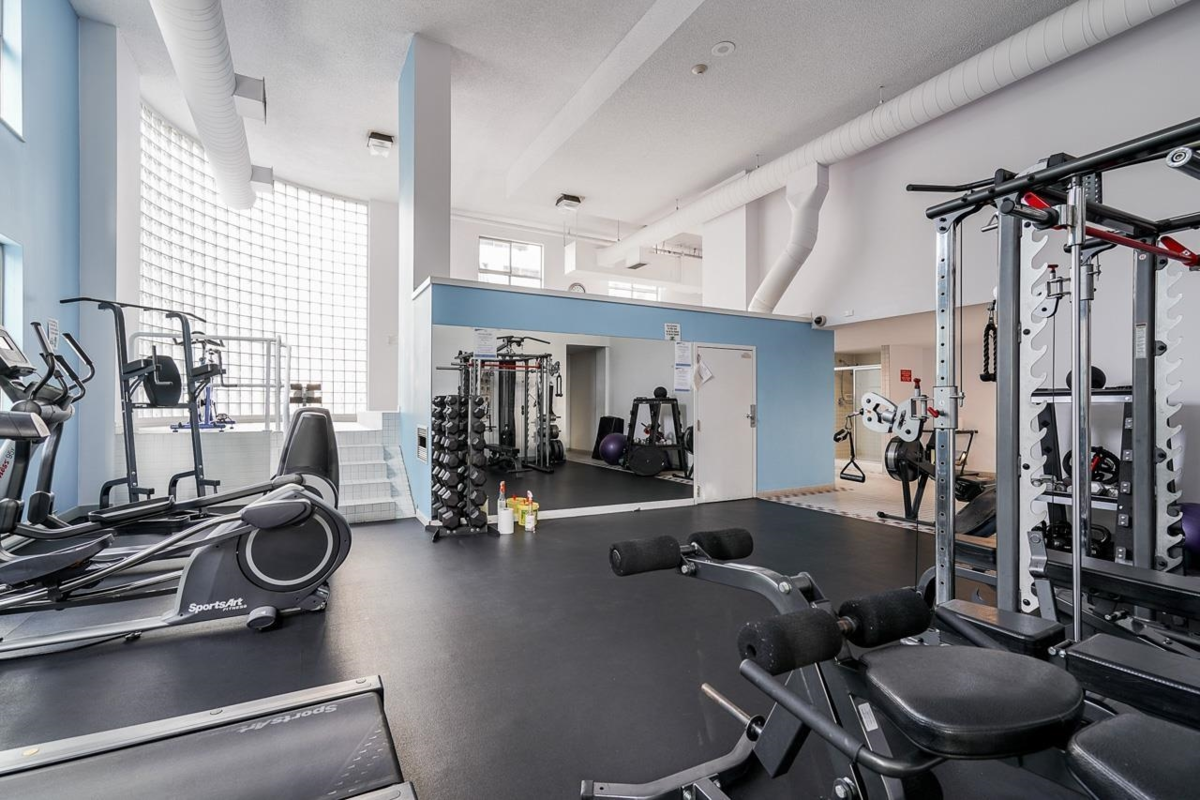 Swimming Pool Photo of 2207 1500 Howe Street, Vancouver, BC