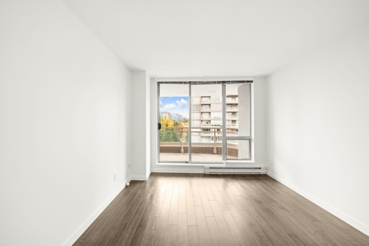 Loft / Bonus Room Photo of 1101 9623 Manchester Drive, Burnaby, BC