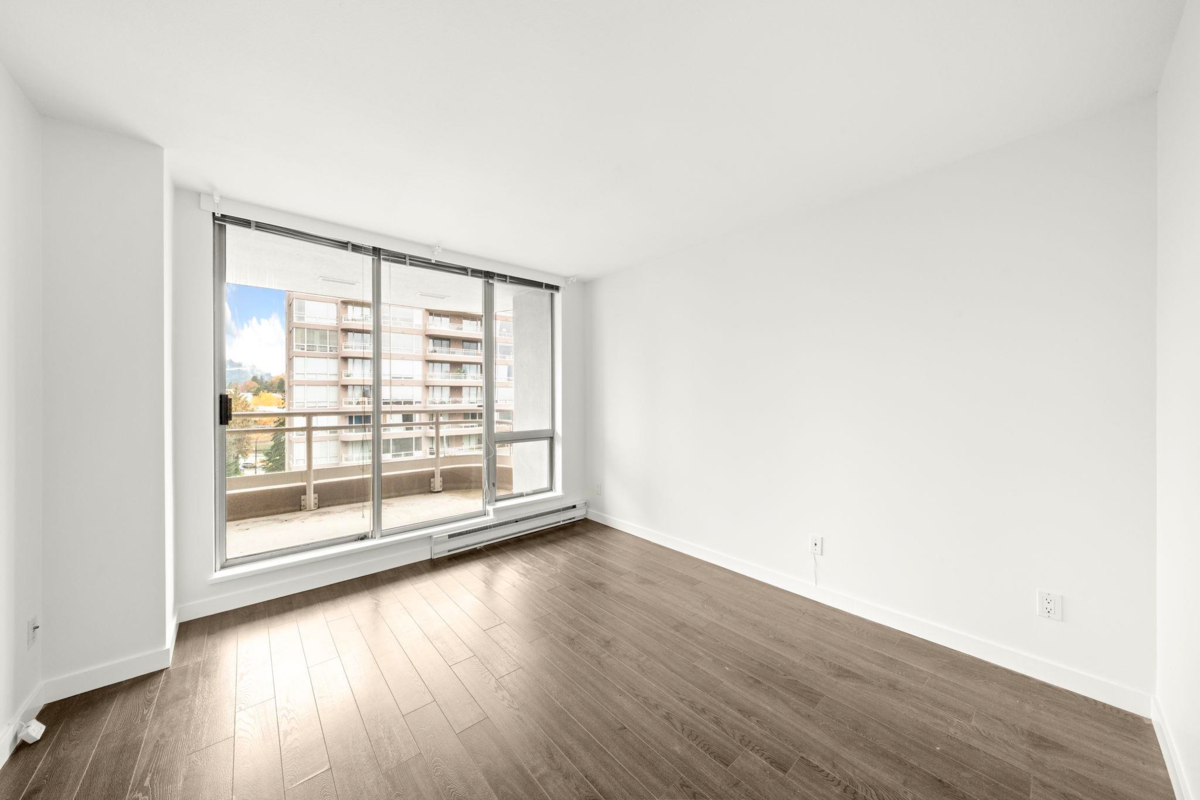 Office / Den Photo of 1101 9623 Manchester Drive, Burnaby, BC