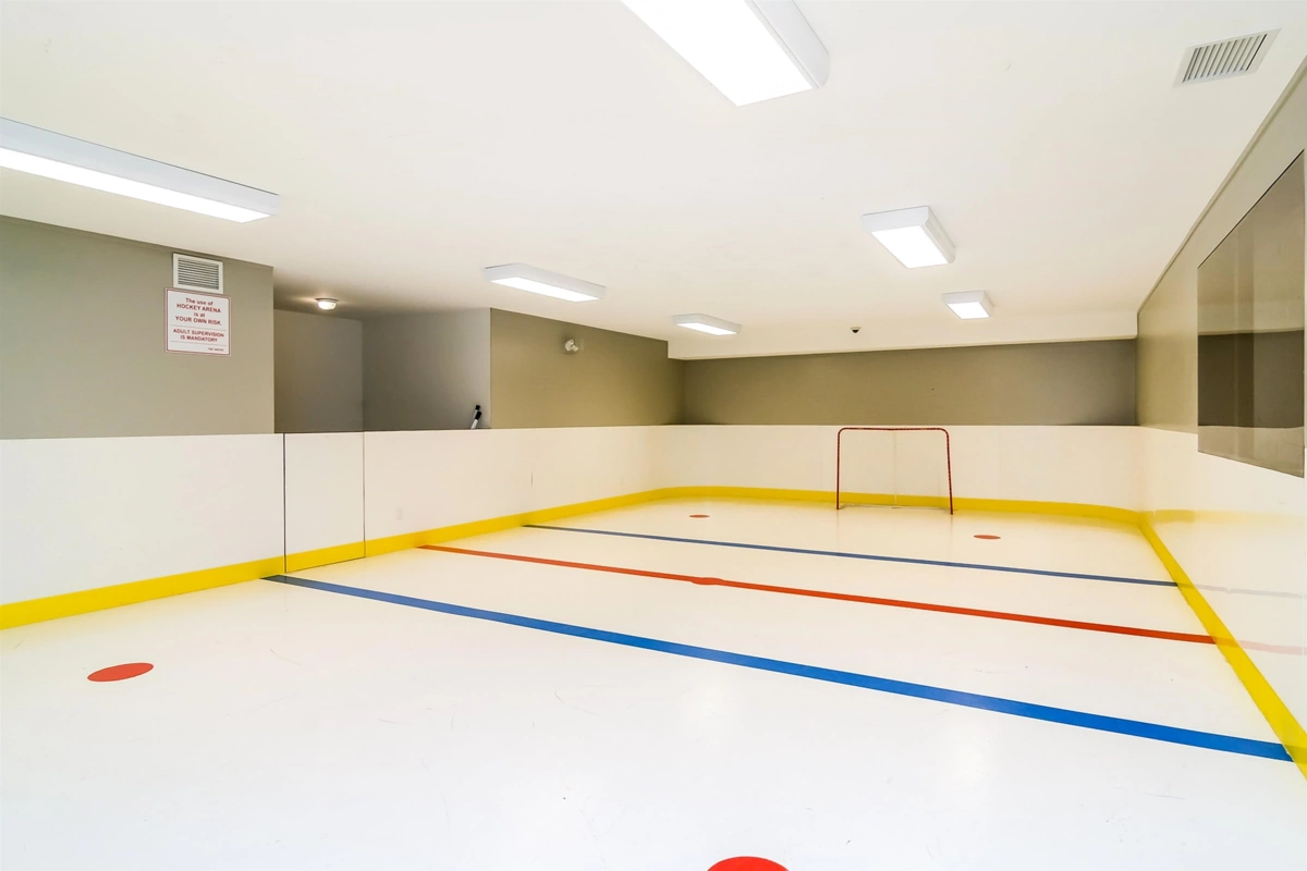 Outdoor Deck Photo of 6 19505 68a Avenue, Surrey, BC