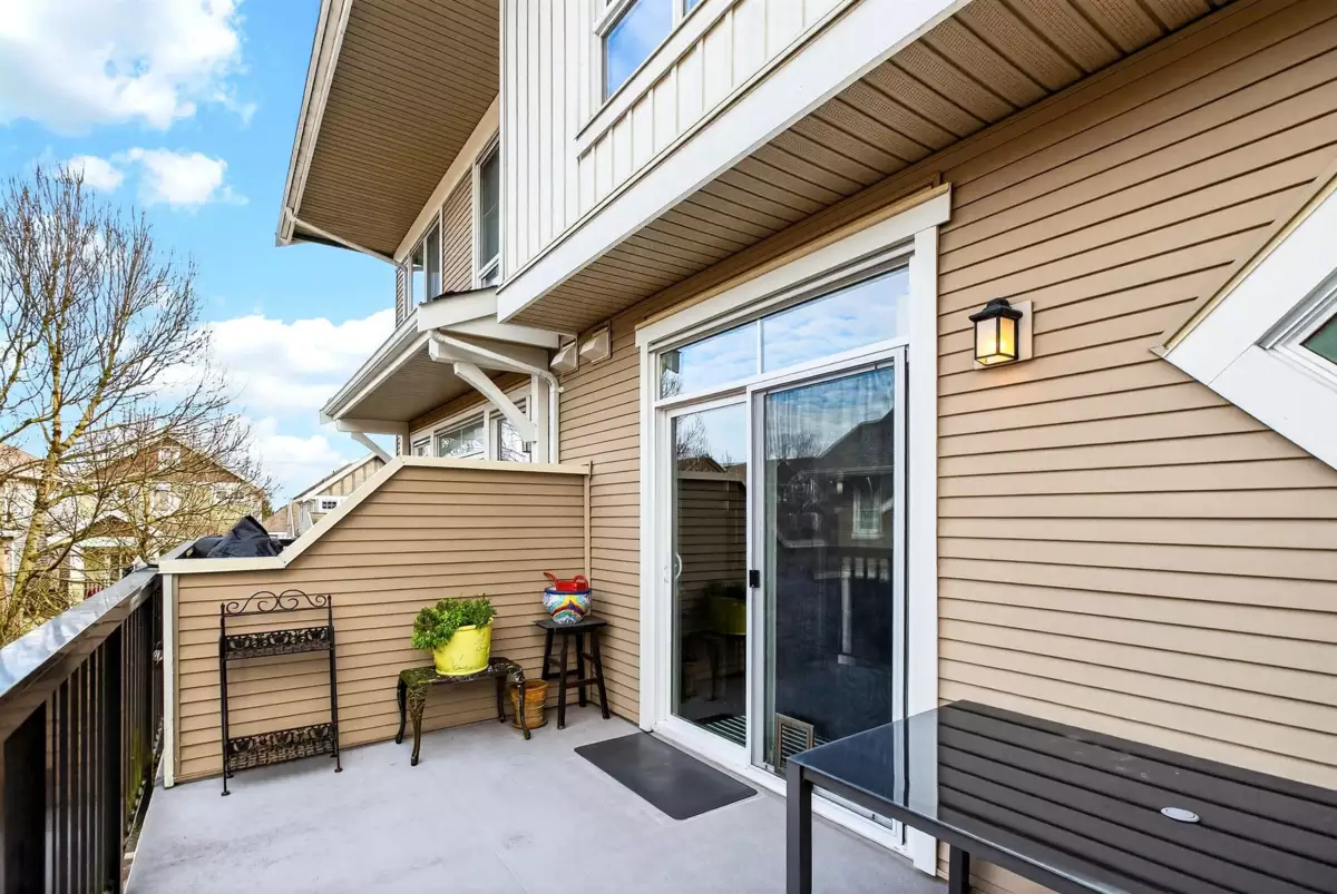 Pantry Photo of 6 19505 68a Avenue, Surrey, BC