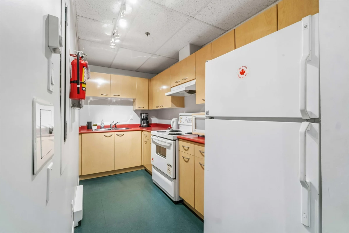 Front Yard Photo of 104 1423 Brunette Avenue, Coquitlam, BC