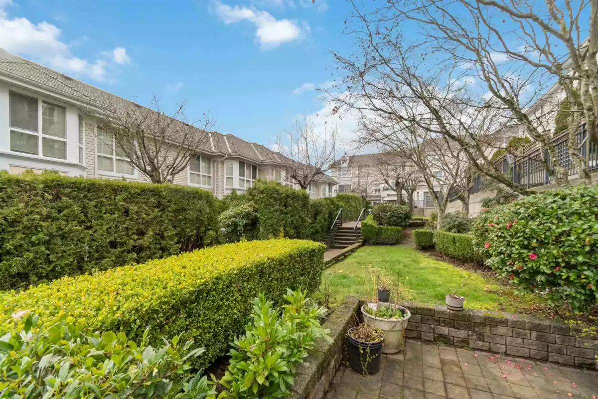 Garden / Landscaping Photo of 104 1423 Brunette Avenue, Coquitlam, BC