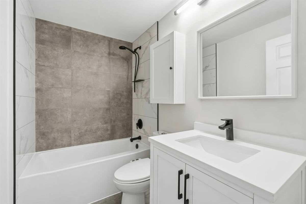 Mudroom Photo of 104 1423 Brunette Avenue, Coquitlam, BC