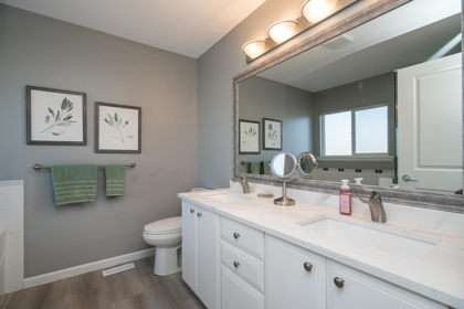 Basement Recreation Room Photo of 18947 71a Avenue, Surrey, BC